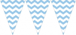 "Babyblauwe Chevron" kleine plastic vlaggetjes slinger