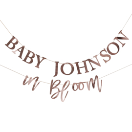 "Baby in Bloom" gepersonaliseerde rosé gouden slinger