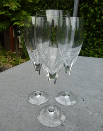 Zeer bijzondere oude kristallen champagne glazen