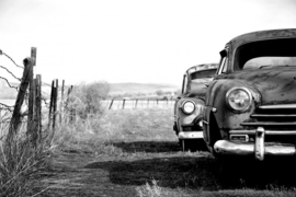 Papermoon Fotobehang Ouderwetse Auto Zwart-Wit