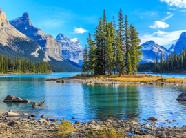 Papermoon Fotobehang Spookeiland In Maligne Lake