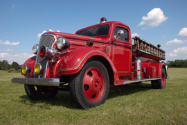 Papermoon Fotobehang Ouderwetse Brandweerwagen