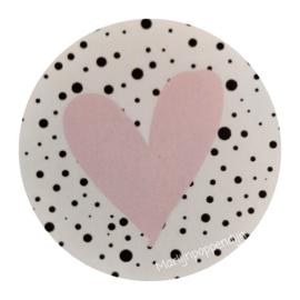 Sticker rond 4 cm met roze hartje,  per 5 stuks.