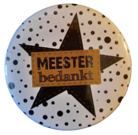 Opener met tekst ''meester bedankt''56 mm.