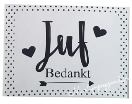 Sticker met tekst ''juf bedankt''. maat ongeveer 8 bij 6 cm.