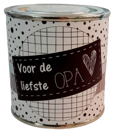 Blikje met tekst ''Voor de liefste opa" 7,3 bij 7,7 cm met hartjes