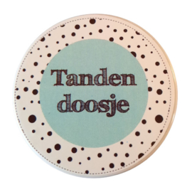 Tandendoosje mint/wit 5 cm doorsnee 2cm hoog.