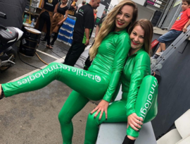 Groene lak catsuits