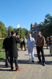 Pak geheel in Delfts blauwe tegeltjes