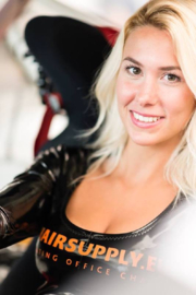 Zwarte lak catsuit