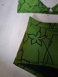 Groene bikini maat S/M