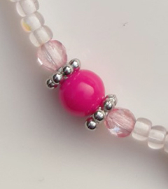 Zacht roze fuchsia armbandje