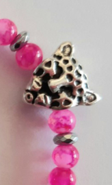 Panter roze armbandje