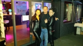 Promo catsuits voor restaurant de Peppermill