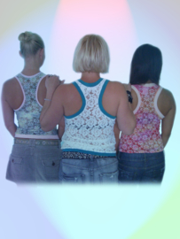 Wit topje roze bloem maat S