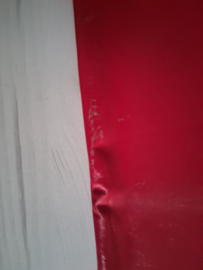 Stay-up kousen rood van lak beenomvang +/- 50cm