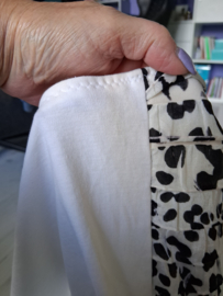 Wit met zwart topje maat S