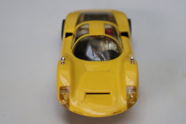 3222 Porsche Carrera 6 geel