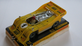 3202 Porsche Can-Am geel  nr. 1 (spiegels chrome)