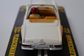 3261 Mercedes 280SL wit