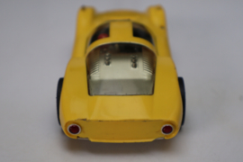3222 Porsche Carrera 6 geel