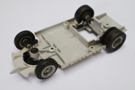 Porsche Carrera 6 bodem met voor- en achteras