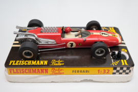 3200 Ferrari F1 rood nr. 7 (24 spaaks gril, nieuwstaat, gestempeld)