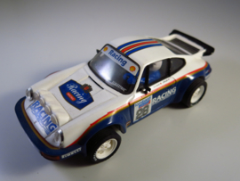 Scalextric, Porsche Carrera RS #28 (1 spiegel weg)