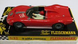 3211 Alfa Romeo nr. 215 rood (nieuwstaat, gestempeld)