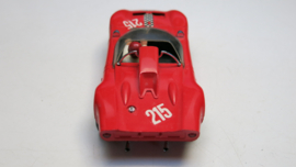 3211 Alfa Romeo rood nr. 215