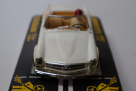 3261 Mercedes 280SL wit