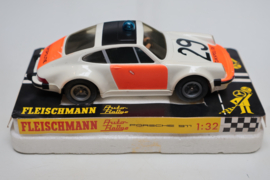 3226 Porsche 911 Rijkspolitie