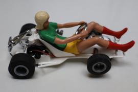 3270 Go-Cart vrouw met witte helm nr. 70