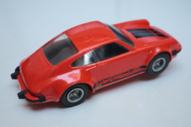 3227 Porsche 911 oranje