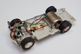 Mercedes bodem compleet met assen, motor, etc.