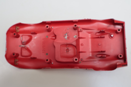Alfa Romeo kap rood nr. 5