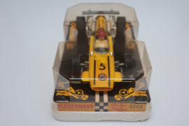 3205 Cooper Maserati nr. 5 geel (gestempeld)