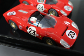 Scalextric Legends, Ford MKII "24h Daytona 1967 Triple Pack" (Limited Edition)
