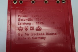 Titan transformator, type 101 (1 amp.)