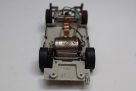 Mercedes bodem compleet met assen, motor, etc.