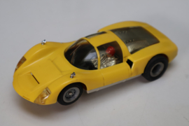 3222 Porsche Carrera 6 geel