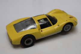 Porsche Carrera 6 geel