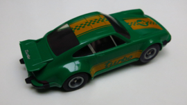 3225 Porsche 911 Turbo groen nr. 4
