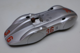 1:24 Carrera Exclusiv, Mercedes W125 Stromlinie #36 "Avus 1937"