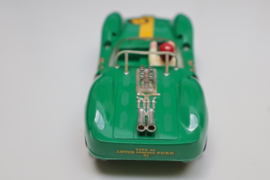 3210 Ford Lotus groen nr. 8