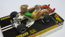 3270 Go-Cart vrouw met blond haar