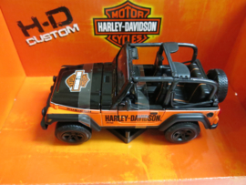 Maisto, Jeep Wrangler Rubicon "Motor Harley-Davidson Cyclus" (oranje/zwart)