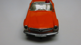 3260 Mercedes 280SL oranje