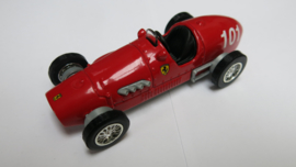1:38 Ferrari 1961 156 F1