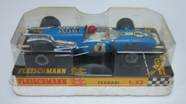 3201 Ferrari F1 blauw nr. 7 (16 spaaks gril, gestempeld)